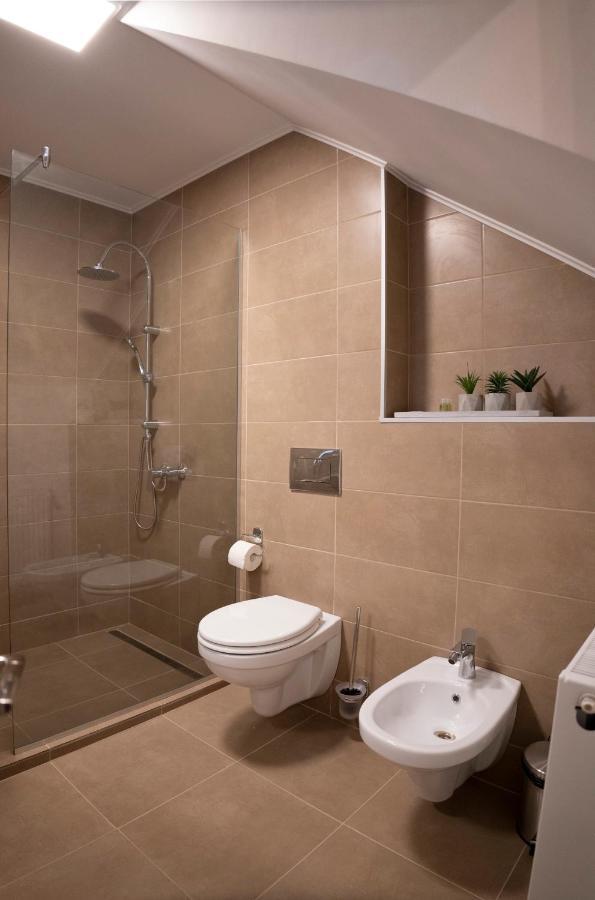 Coban Residence - A4 - Rustic Apartment Braşov Extérieur photo